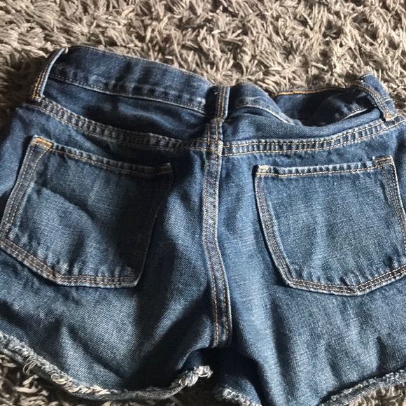 old navy denim jean shorts - Picture 3 of 3